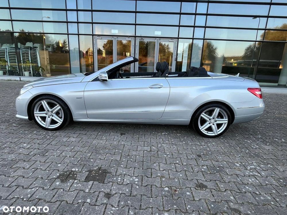 Mercedes-Benz Klasa E - 9