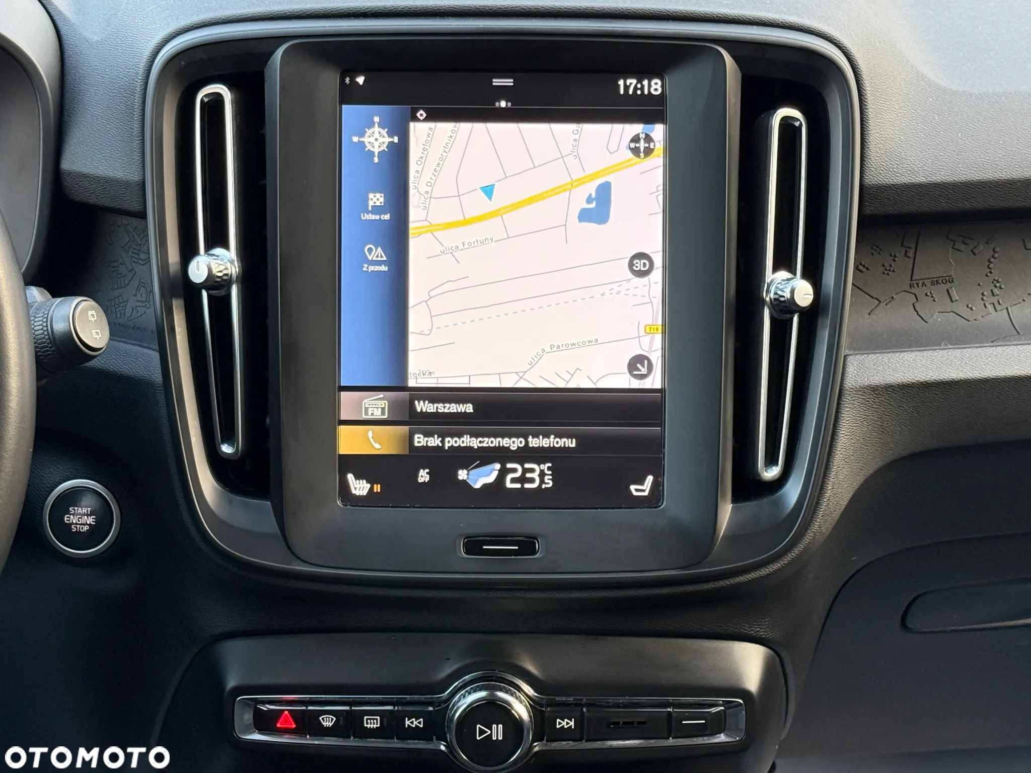 Volvo XC 40 T3 Momentum Pro - 6