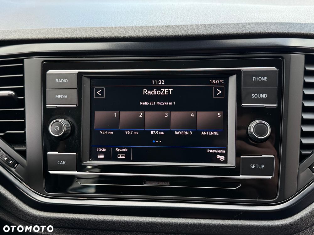 Volkswagen T-Roc - 10