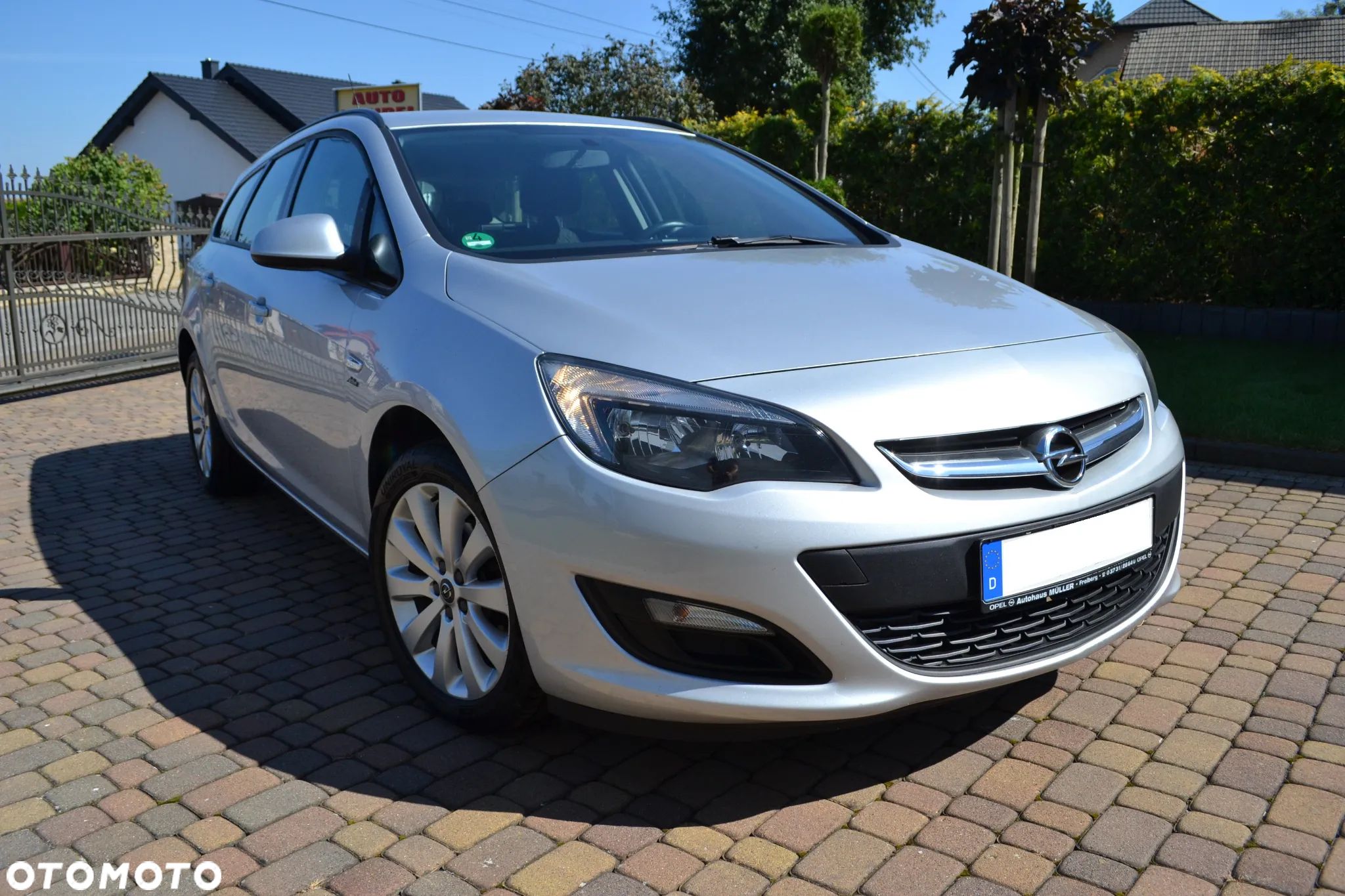 Opel Astra IV 1.4 T Enjoy EU6 - 1