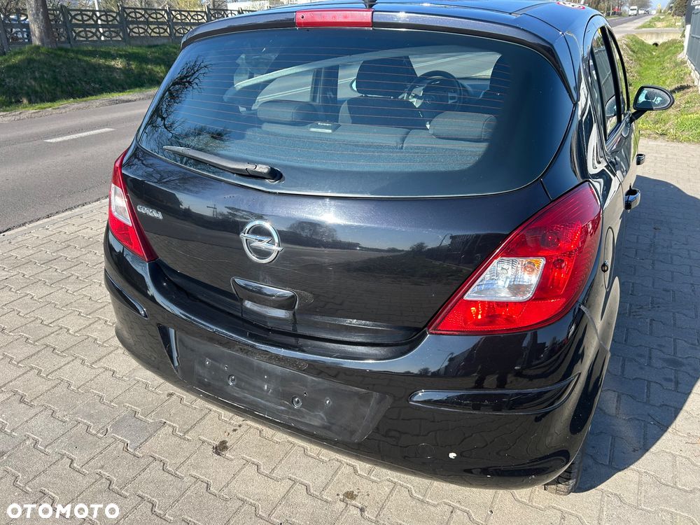 Opel Corsa - 15