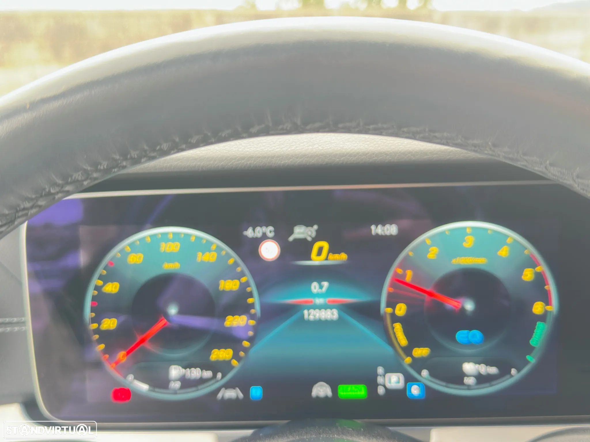 Mercedes-Benz E 300 de AMG Line - 14