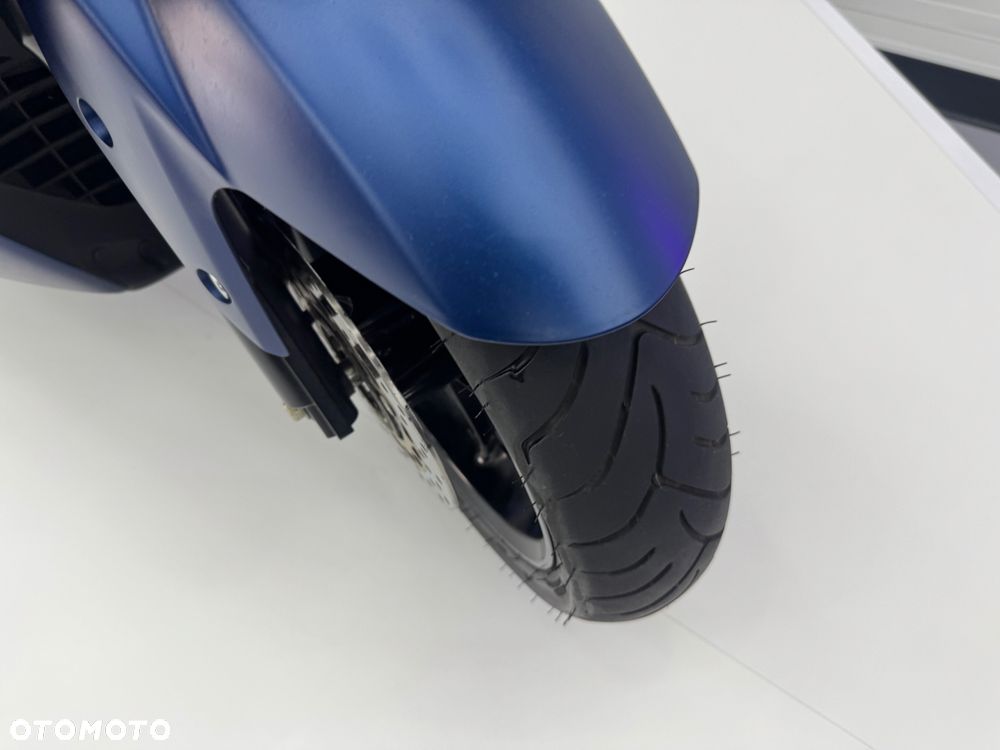 Yamaha NMAX - 22