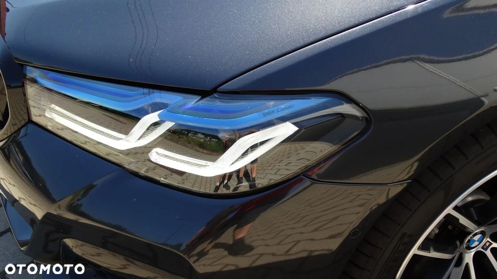 BMW Seria 5 530e xDrive M Sport sport - 9