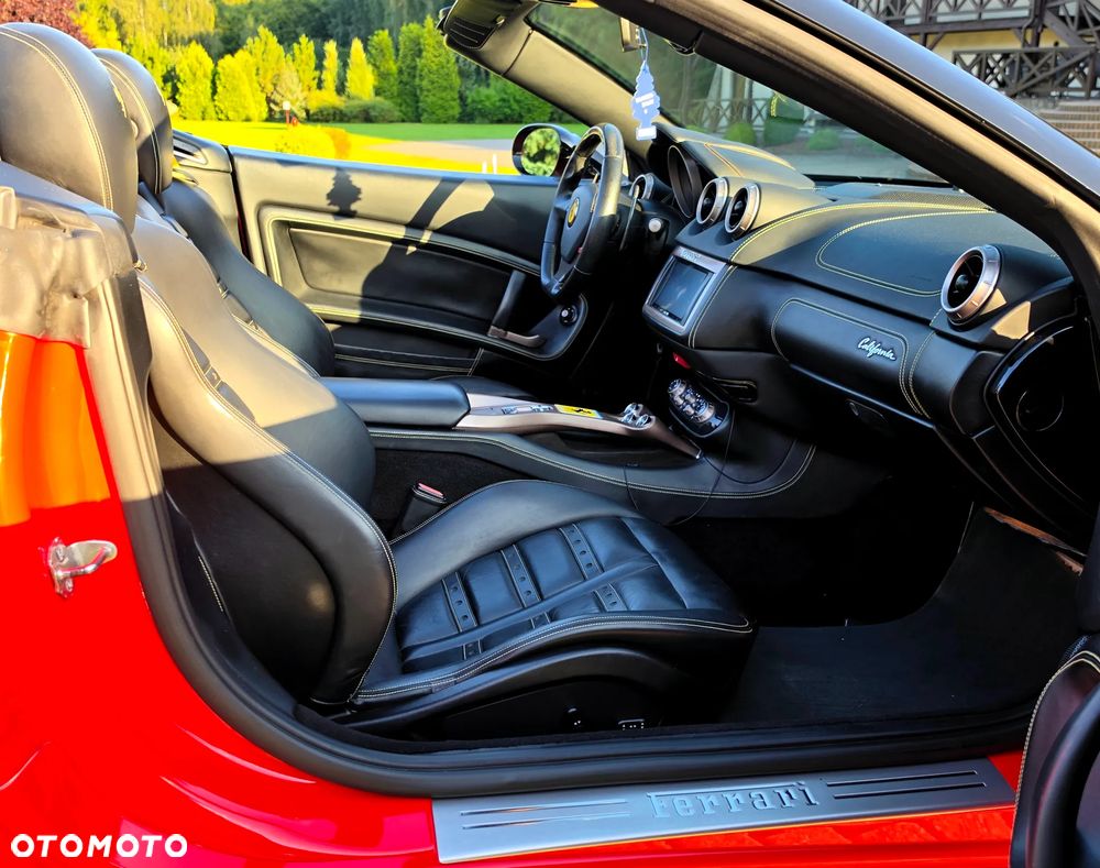 Ferrari California - 10