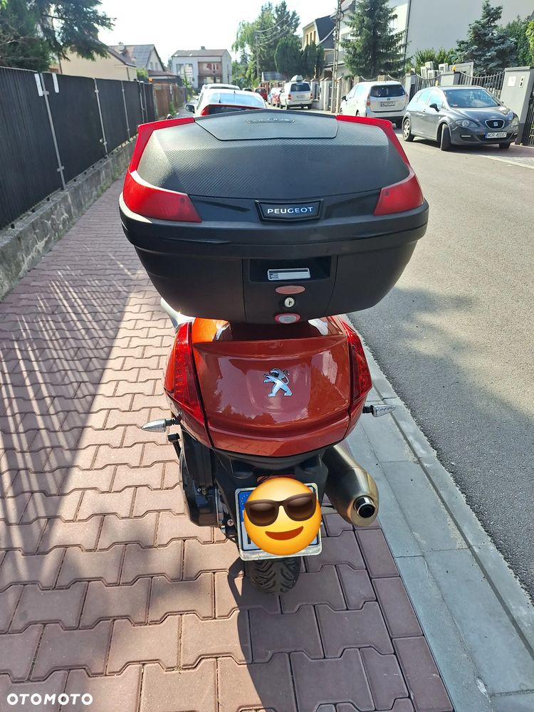 Peugeot Metropolis - 4