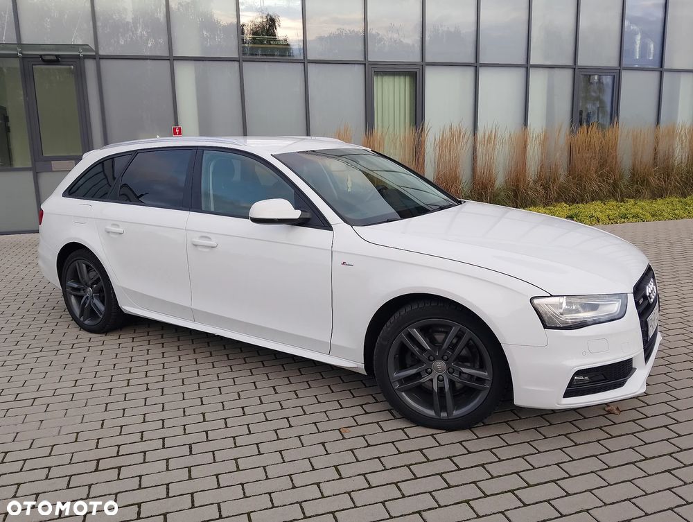 Audi A4 Avant - 16