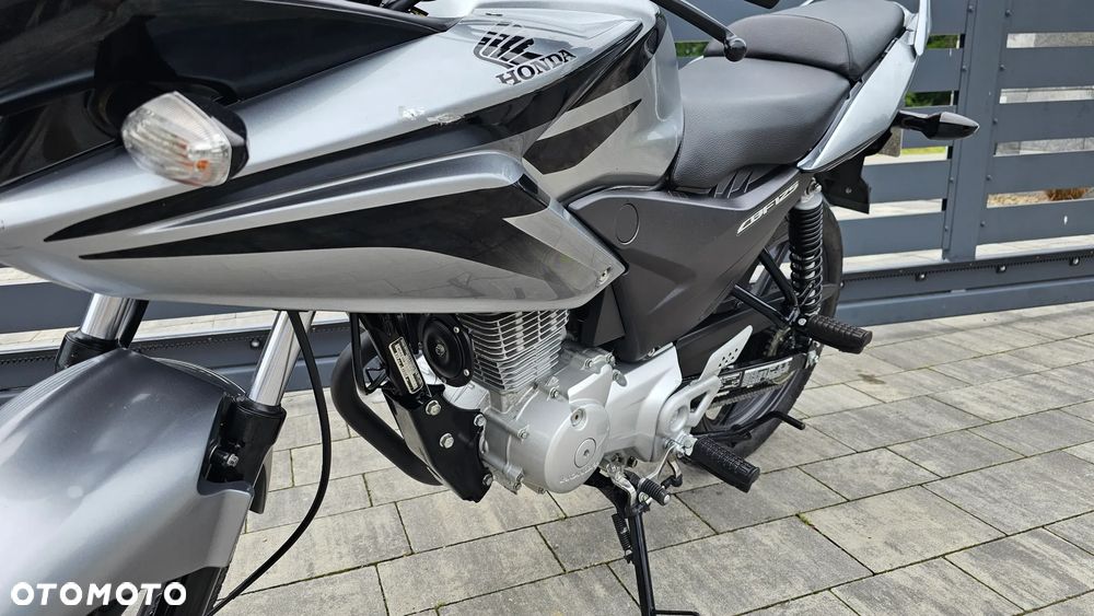 Honda CBF - 7