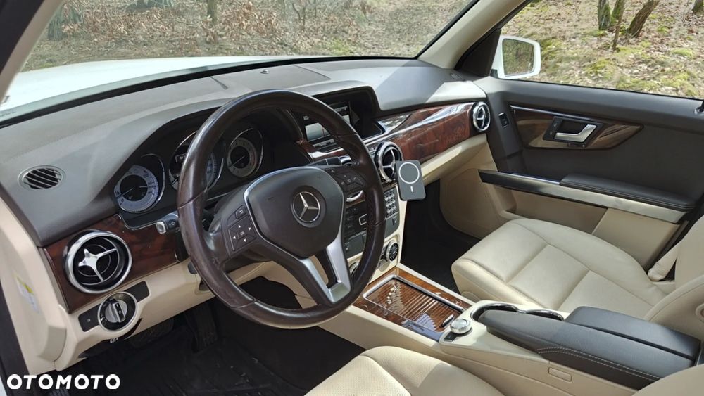Mercedes-Benz GLK 350 4Matic (BlueEFFICIENCY) 7G-TRONIC - 8