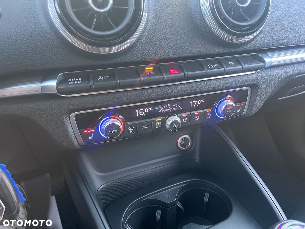 Audi A3 Sportback 2.0 TDI (clean diesel) Attraction - 11