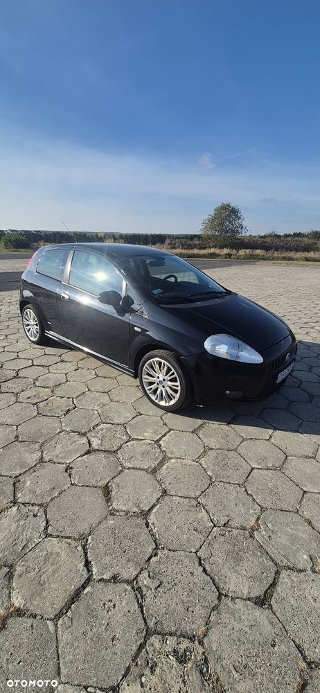 Fiat Grande Punto 1.4 16V Dynamic - 16