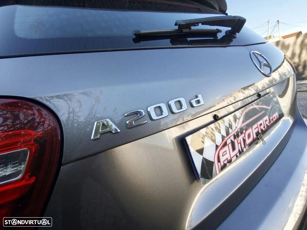 Mercedes-Benz A 200 CDI AMG Line - 29