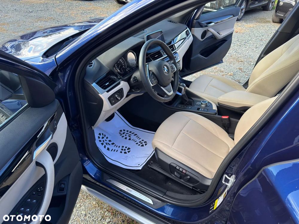 BMW X1 xDrive25i Advantage - 23