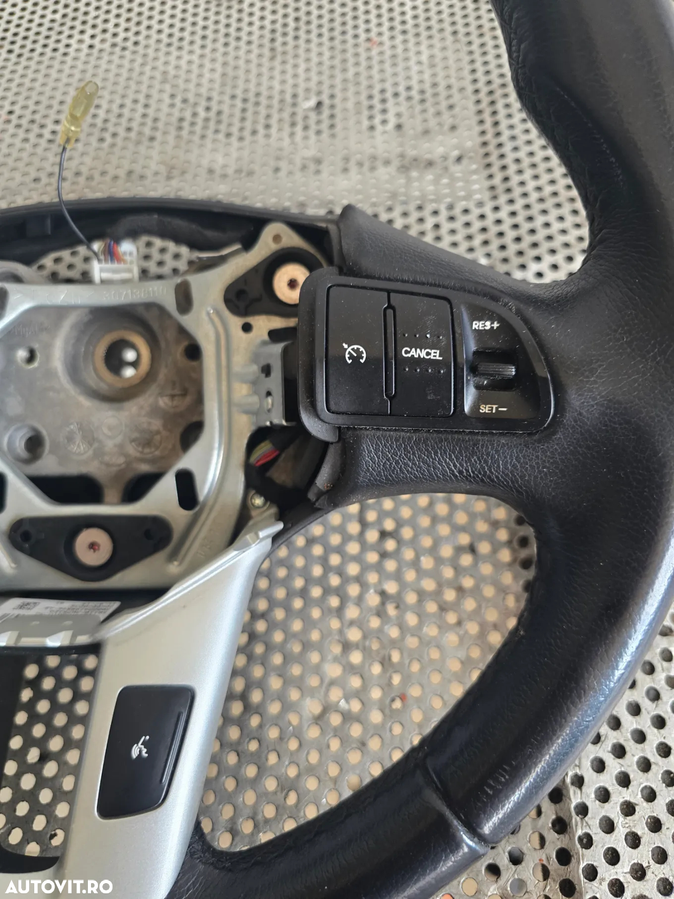 Volan Cu Comenzi Kia Sportage 3 An 2010-2015 Motor 2.0 Crdi D4HA - 7