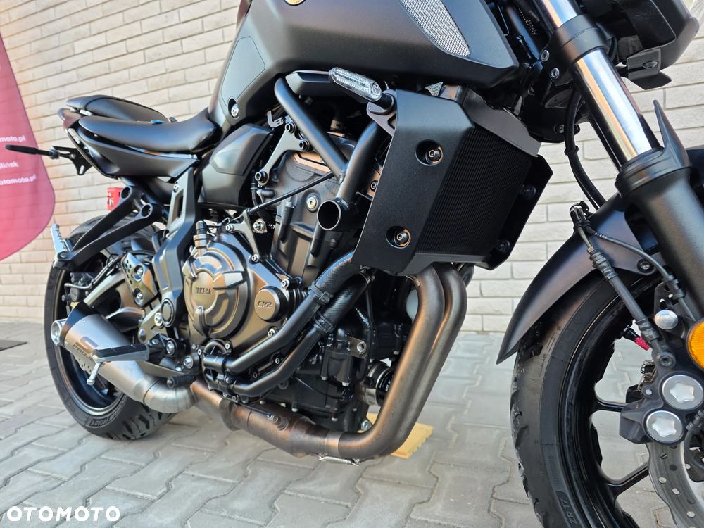 Yamaha MT - 8