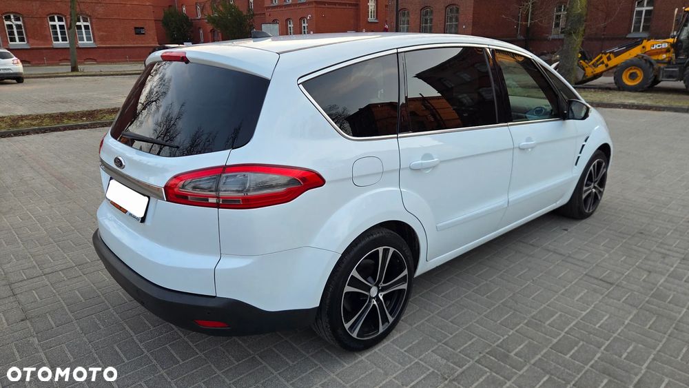 Ford S-Max 2.0 TDCi DPF Titanium - 11