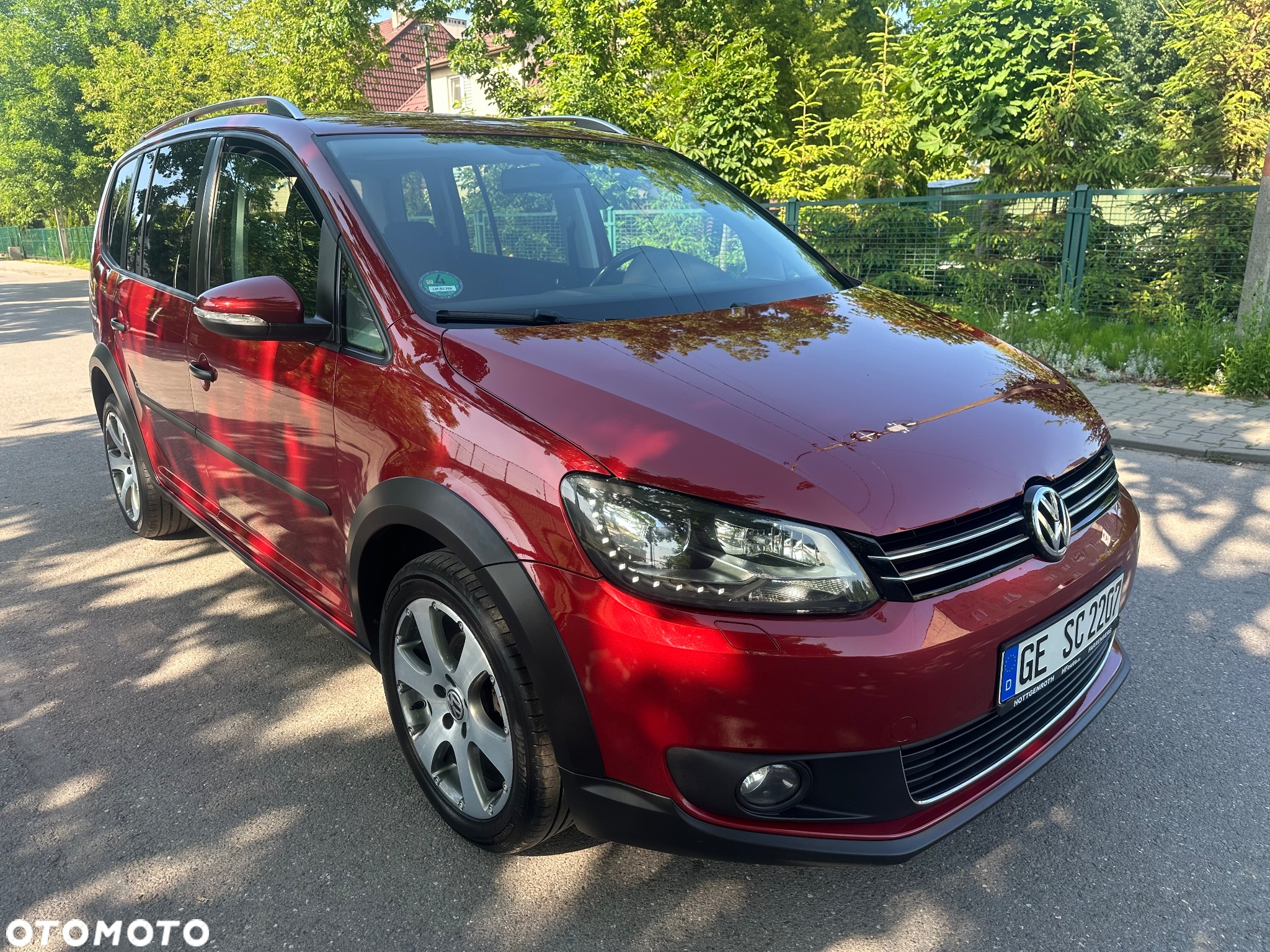 Volkswagen Touran 1.4 TSI Cross - 23