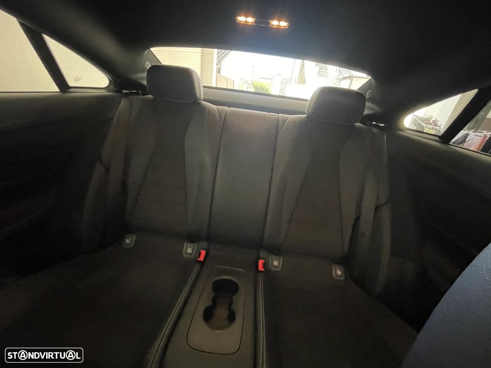Mercedes-Benz E 220 d AMG Line Aut. - 14