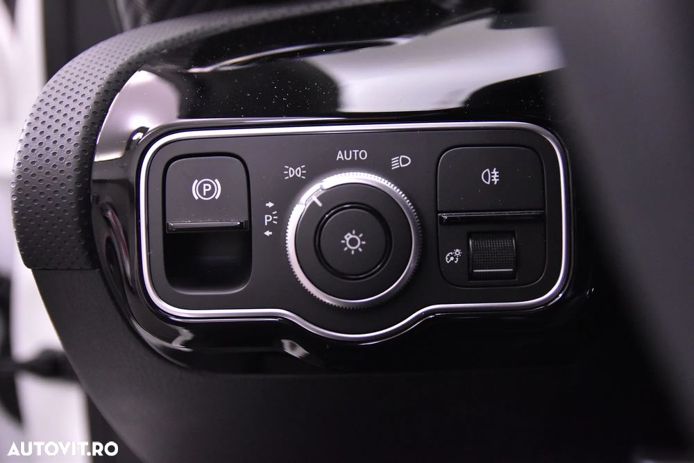 Mercedes-Benz A 180 - 16