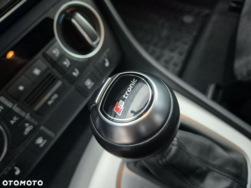 Audi Q3 2.0 TDI Quattro S tronic - 22