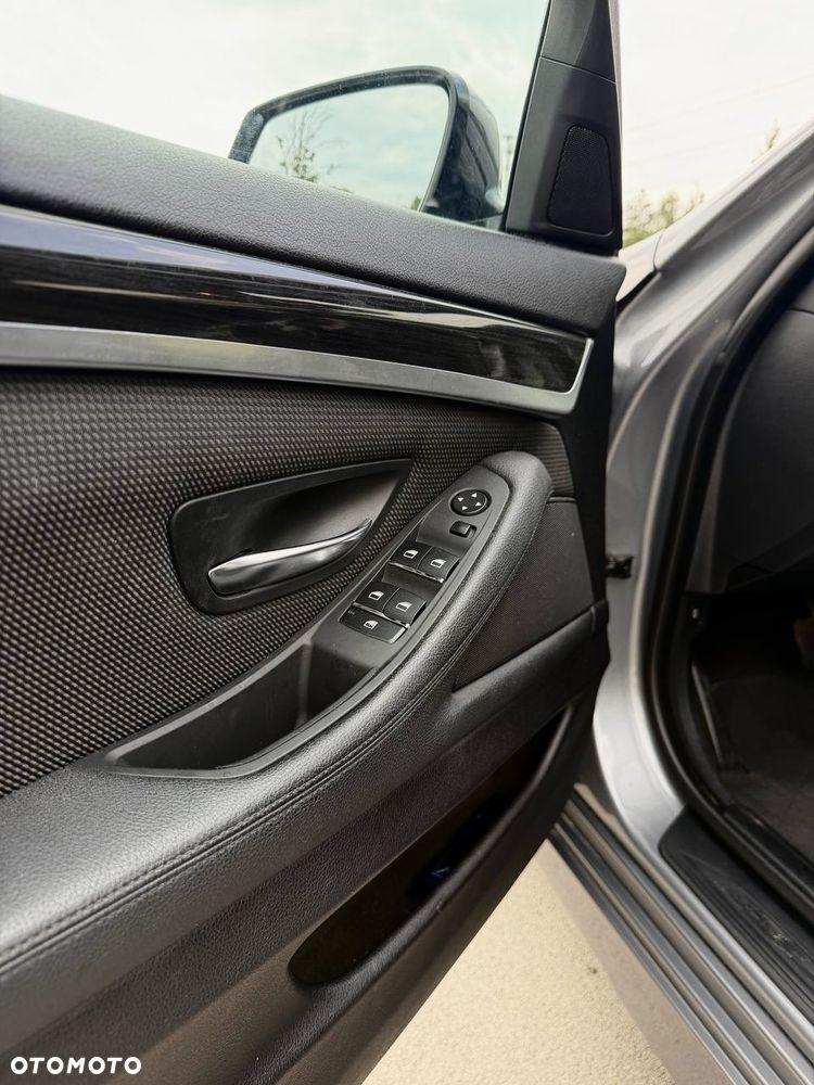 BMW Seria 5 - 16