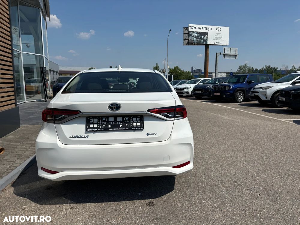 TOYOTA Corolla 2026 — imagine 5