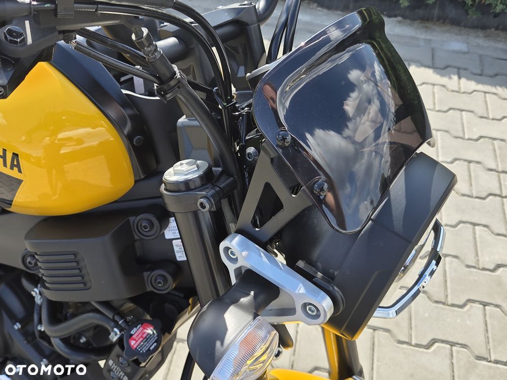 Yamaha XSR - 37