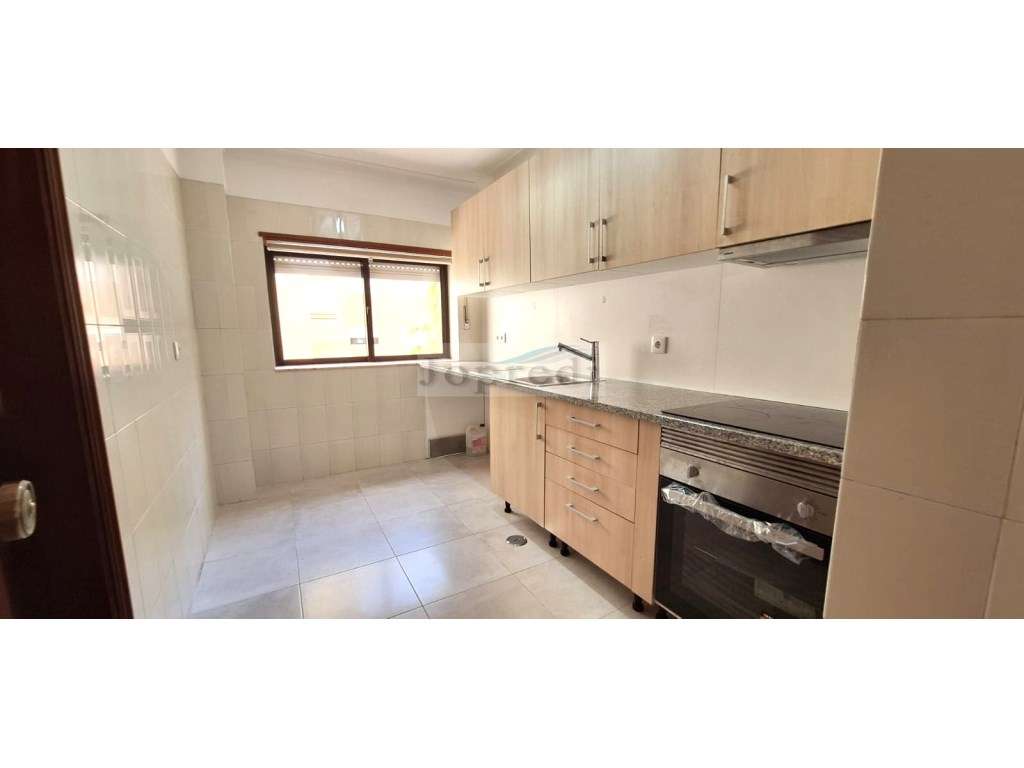 Apartamento T2 com arrecadação - Grande imagem: 5/13