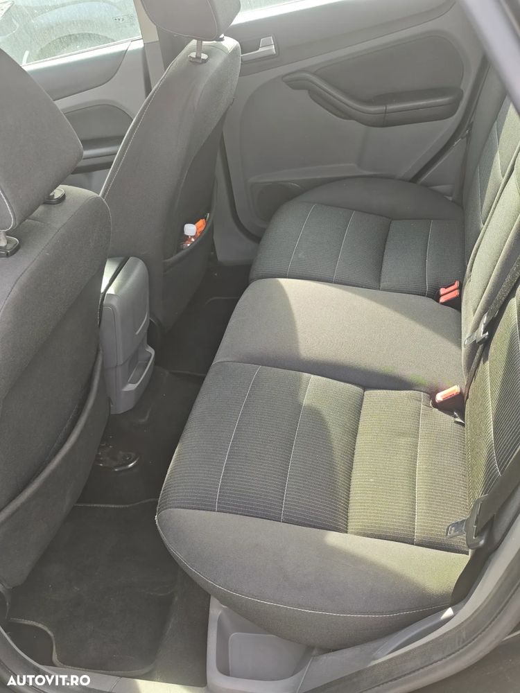 FORD Focus 2009 — imagine 6