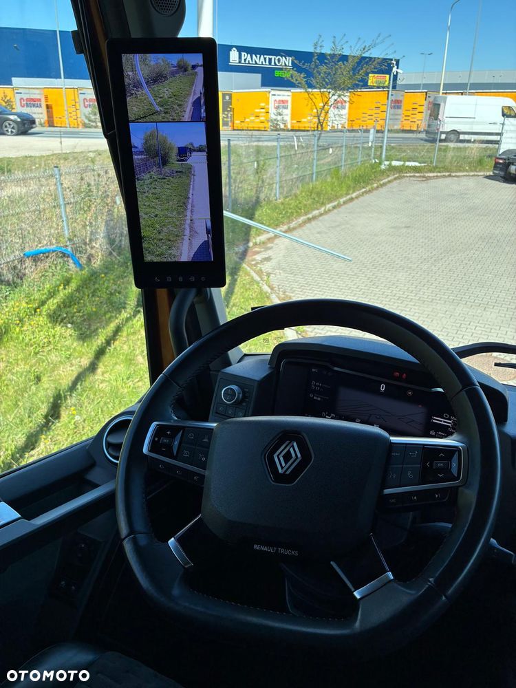 Renault T480 HIGH SLEEPER CAB - 21