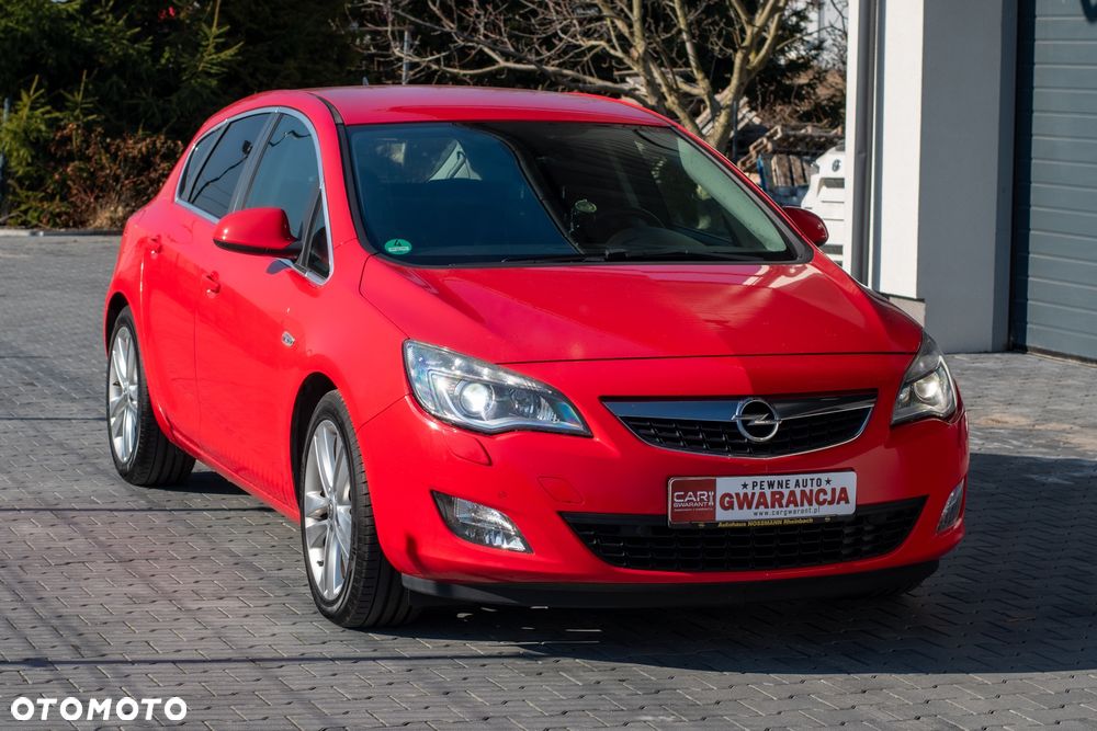 Opel Astra 1.6 T Cosmo - 5