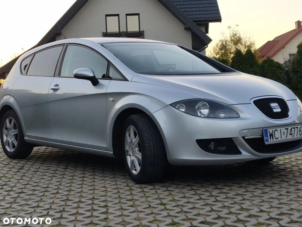 Seat Leon 2006 photo 2