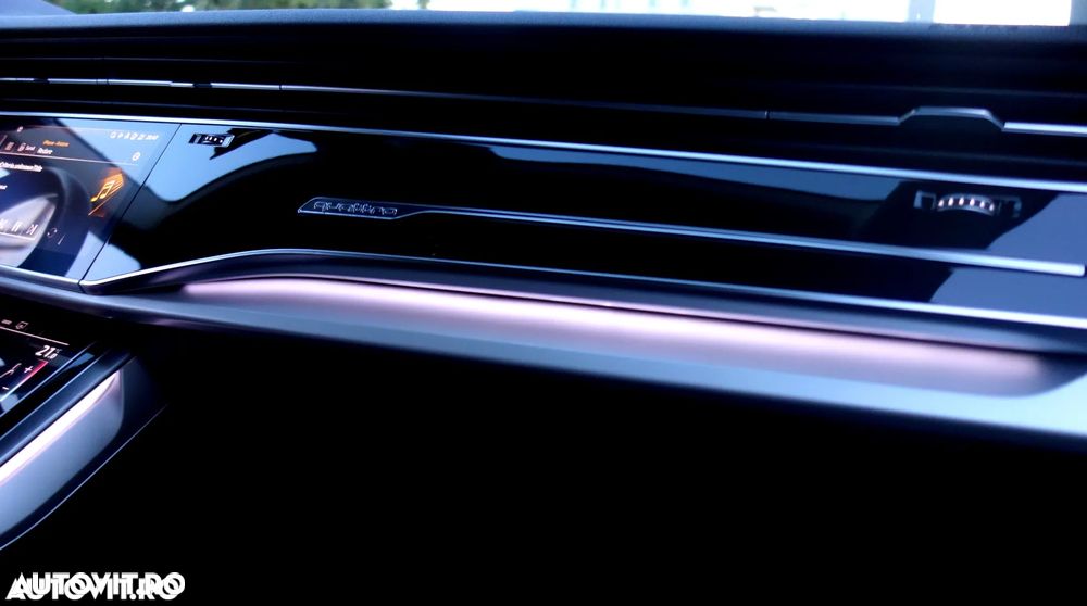 AUDI Q8 2021 — imagine 27