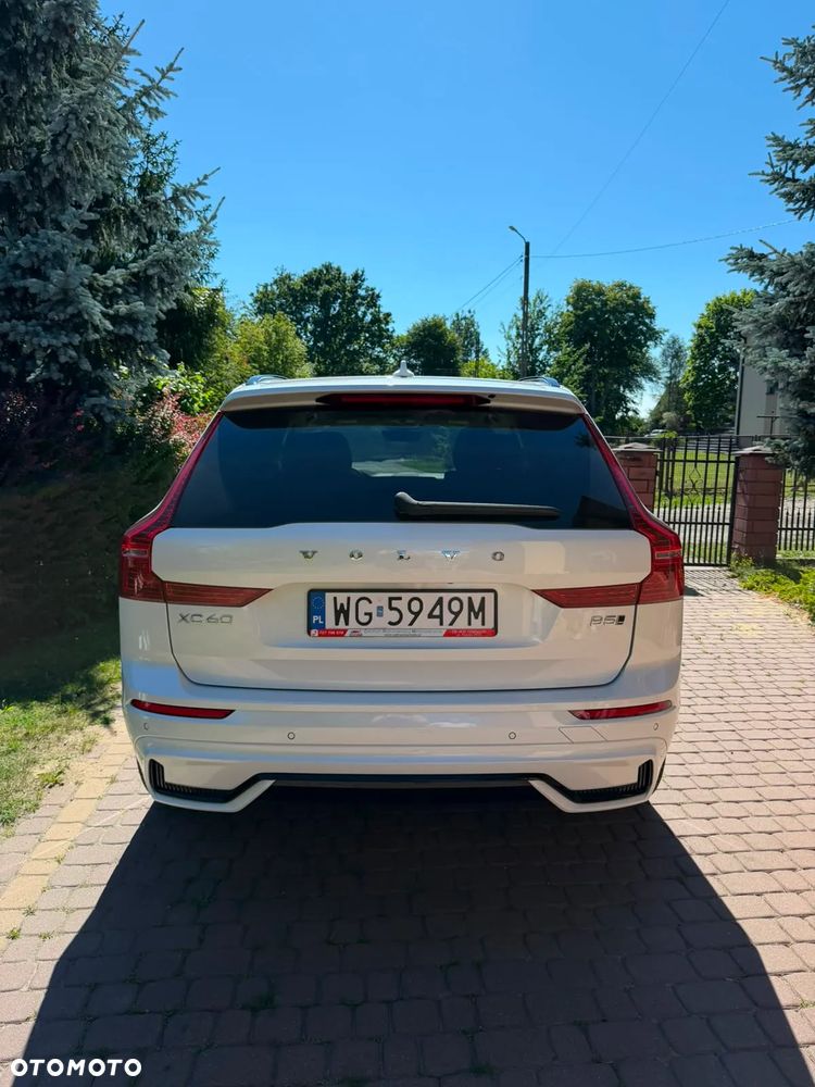 Volvo XC 60 B5 B AWD Momentum - 6