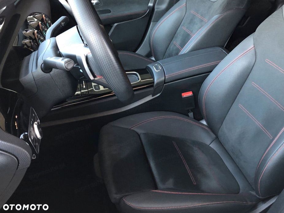 Mercedes-Benz Klasa A 200 AMG Line 7G-DCT - 6