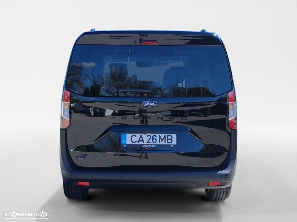Ford Tourneo Courier 1.0 EcoBoost Titanium DCT - 4