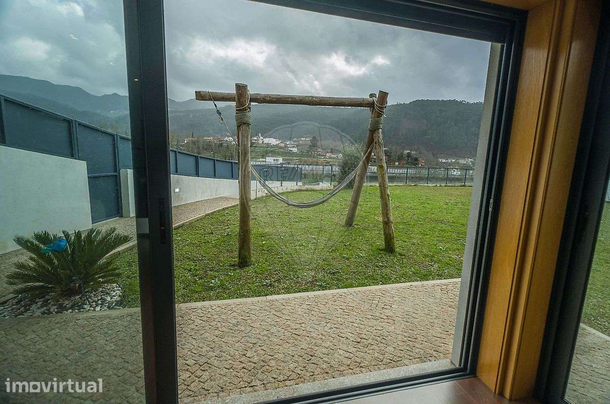 Moradia T4 para venda - Grande imagem: 5/36