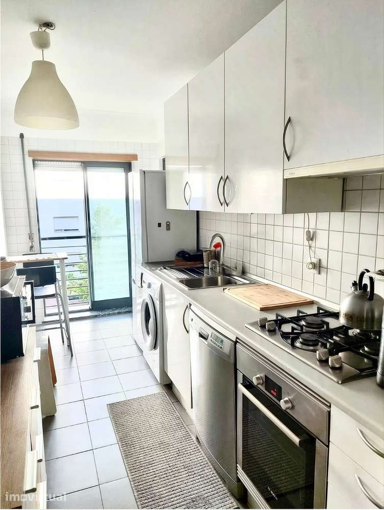 Apartamento T2 com garagem em Lumiar, Lisboa - Grande imagem: 5/13
