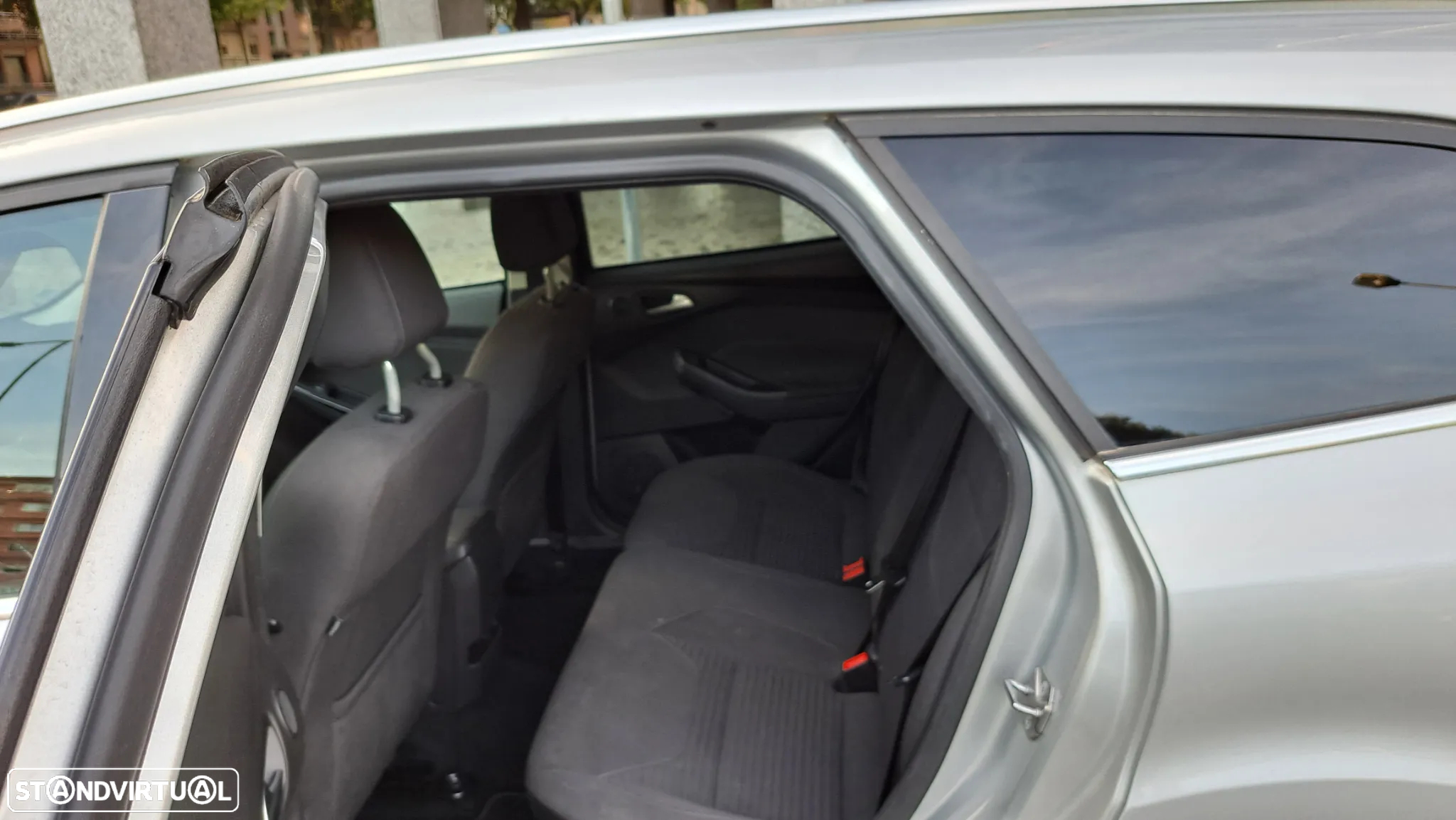 Ford Focus SW 1.5 TDCi Titanium - 17