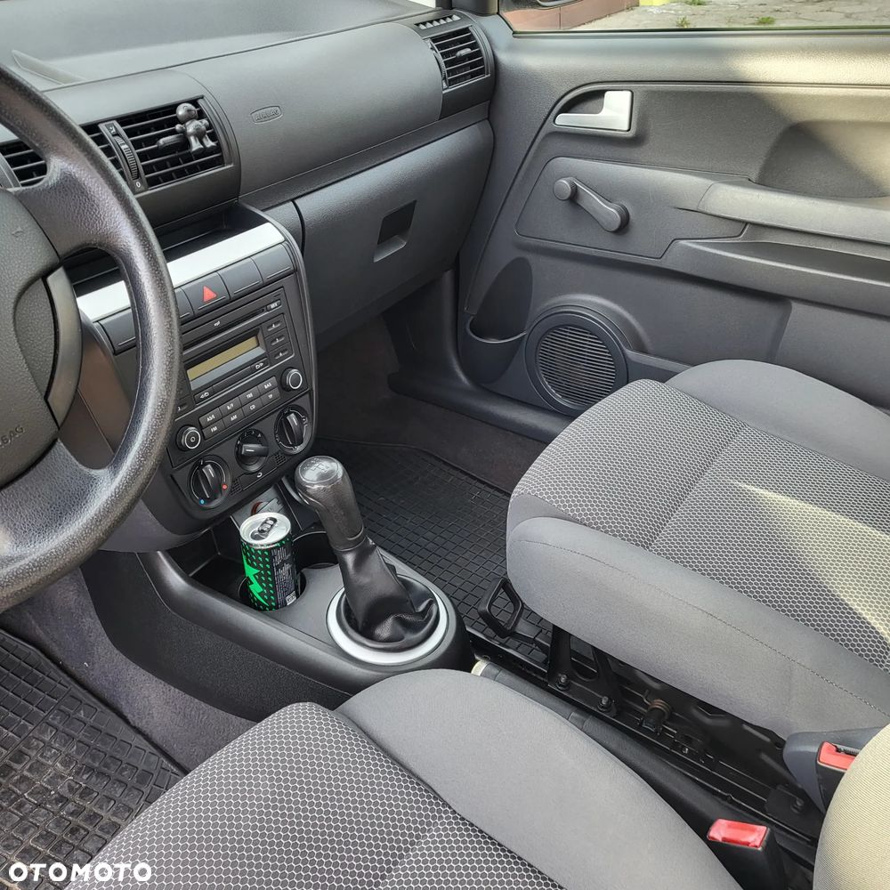 Volkswagen Fox - 9