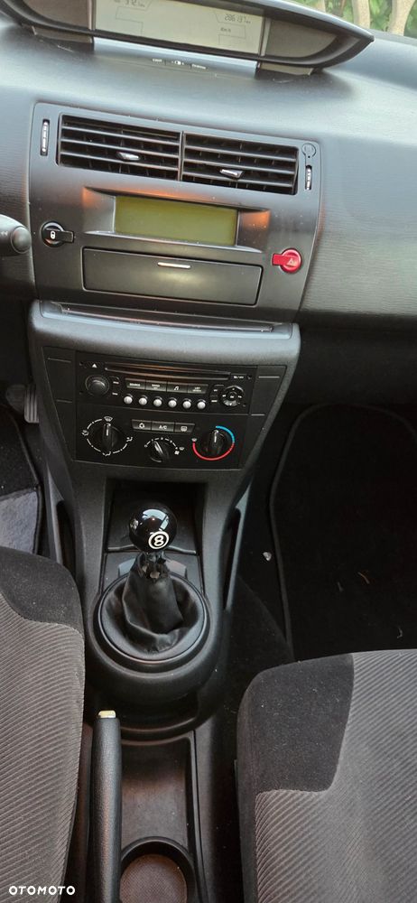 Citroën C4 - 4