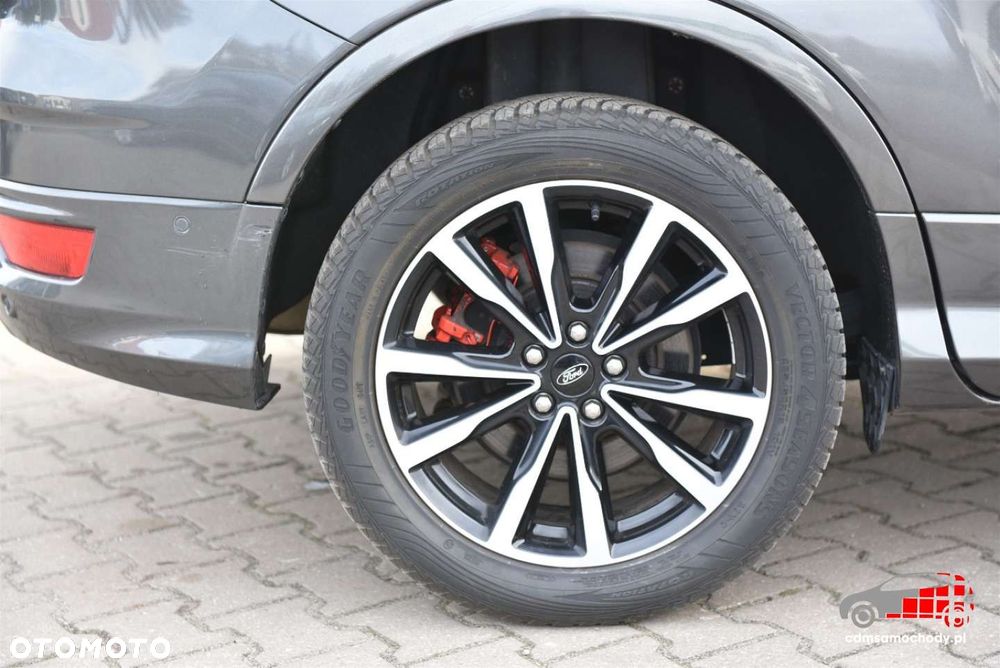 Ford Kuga - 12