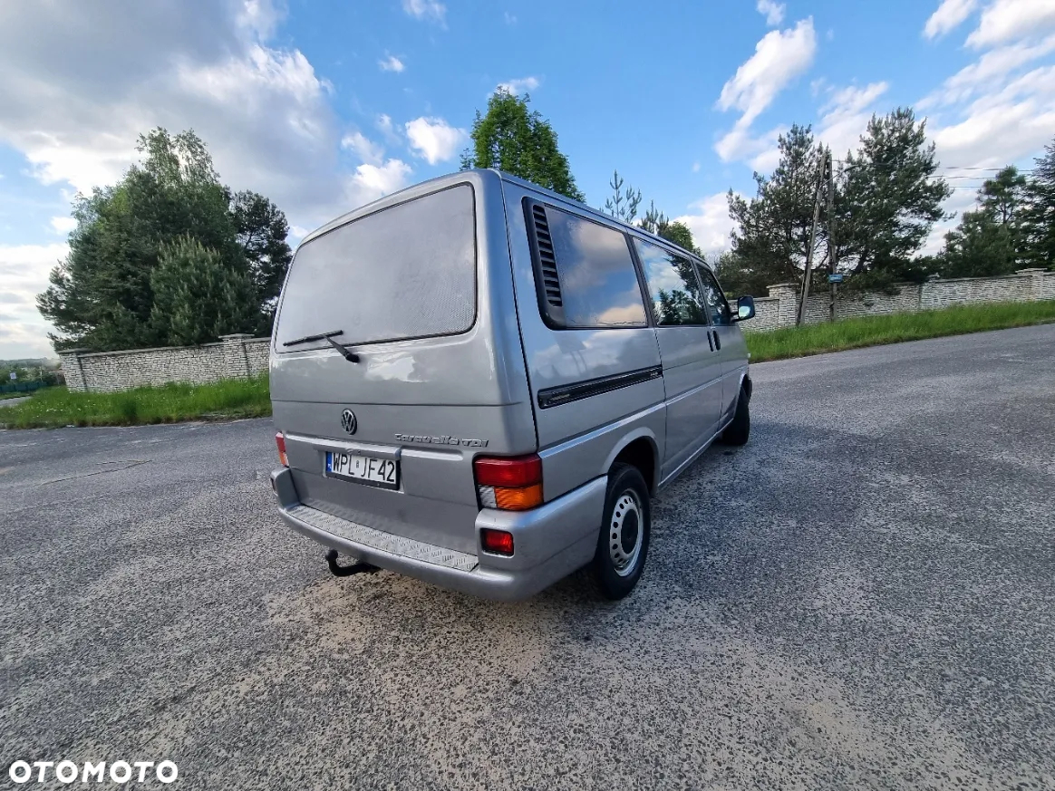 Volkswagen Transporter - 10