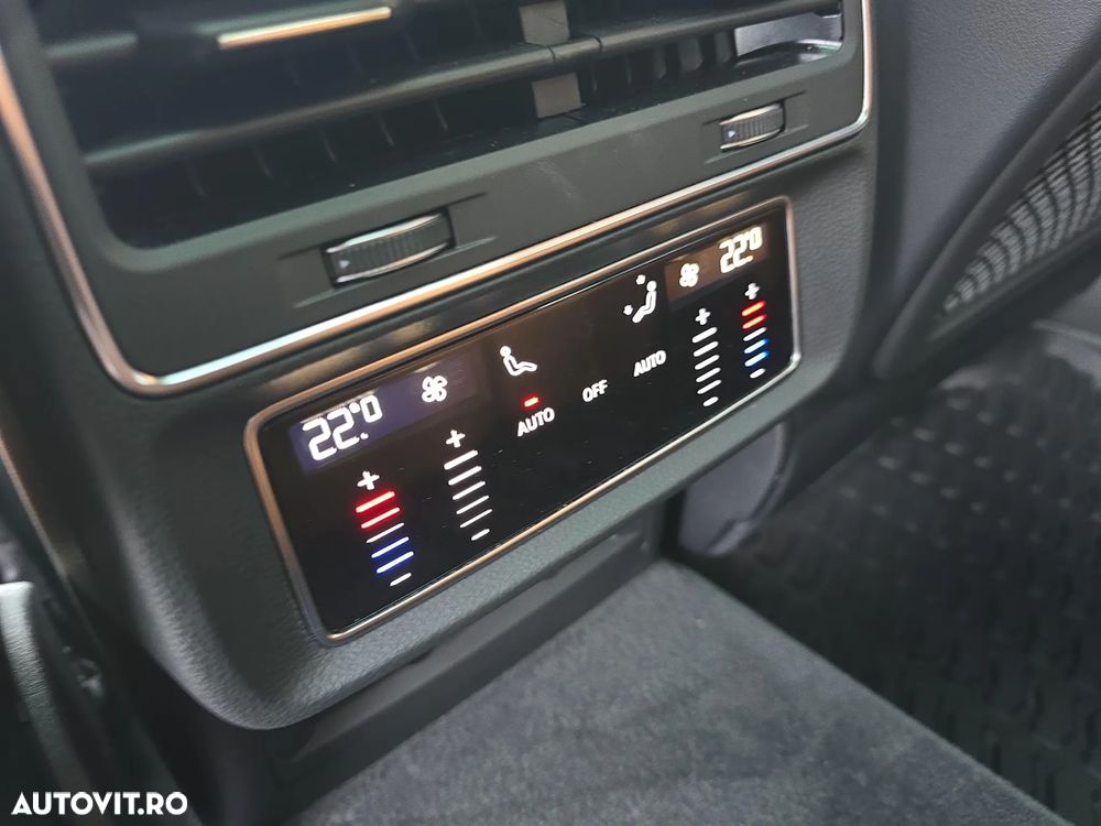 Audi RS Q8 RSQ8 4.0 TFSI quattro MHEV Tiptronic - 33