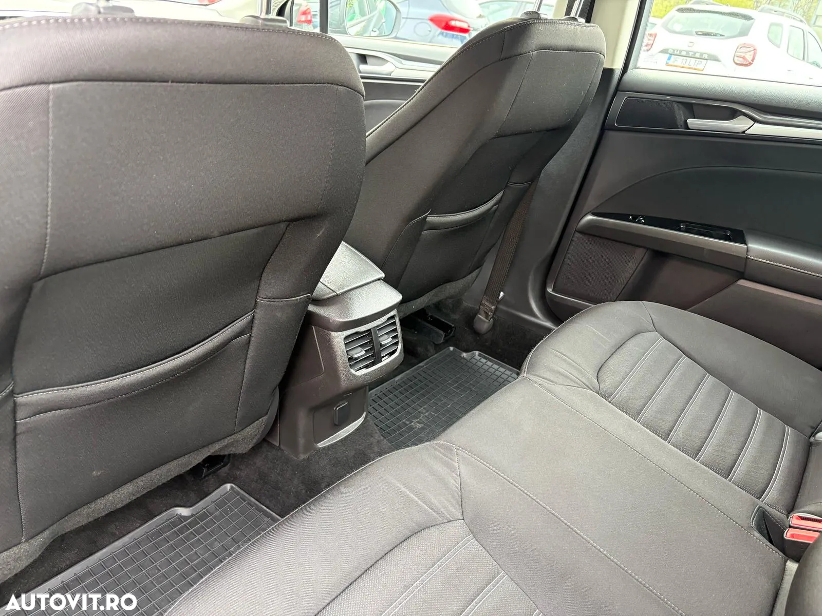 Ford Mondeo 2.0 TDCi Aut. Trend - 8