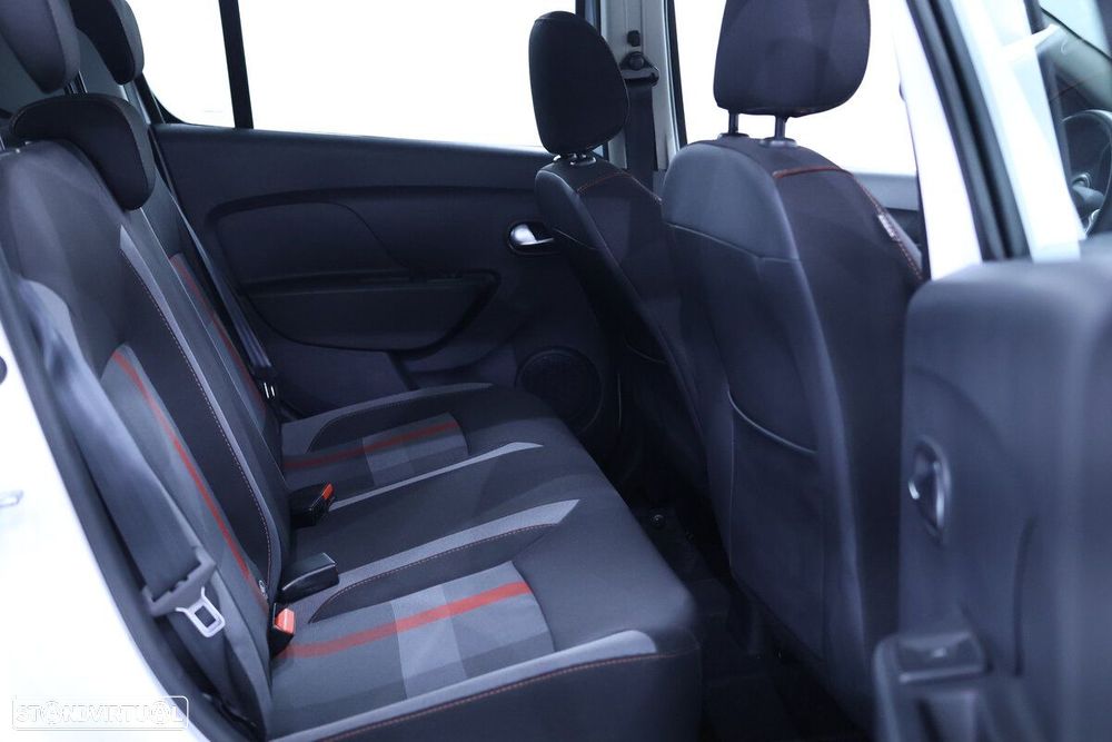 Dacia Sandero - 21