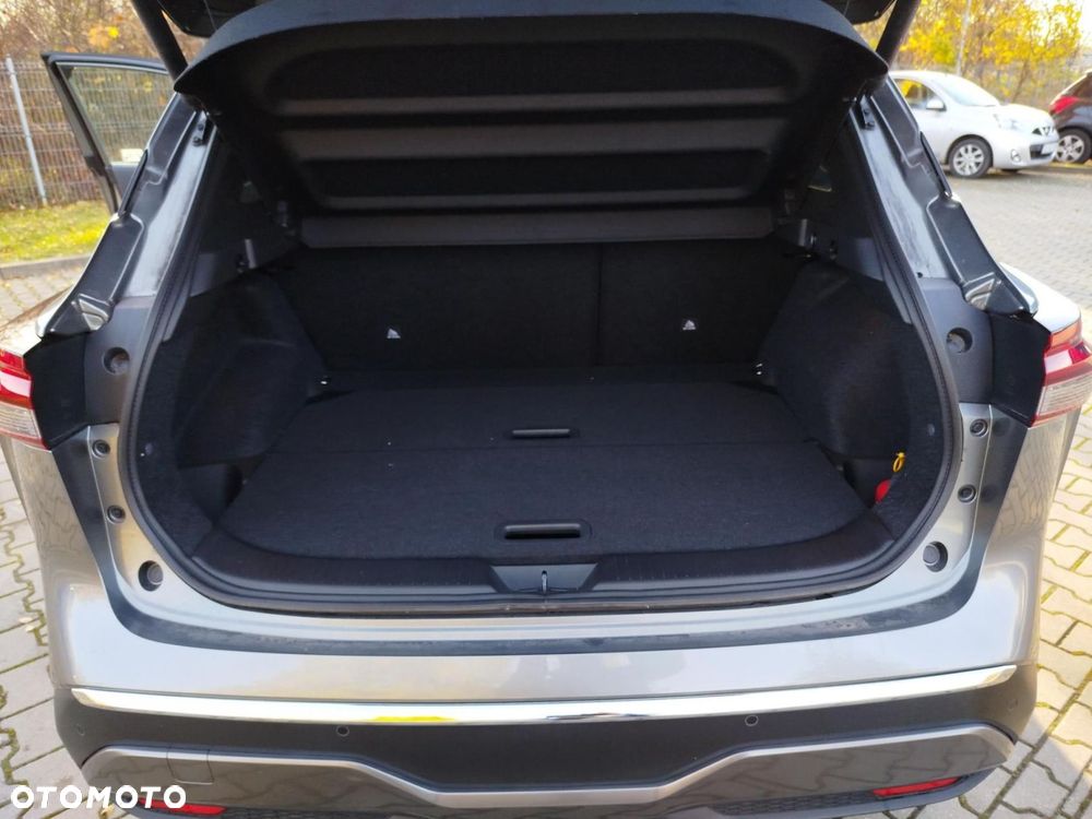 Nissan Qashqai 1.3 DIG-T mHEV N-Connecta Xtronic - 16