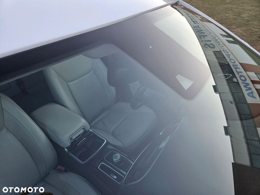 Chrysler 300C - 27