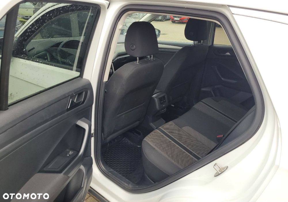 Volkswagen T-Roc 1.5 TSI ACT Advance - 13