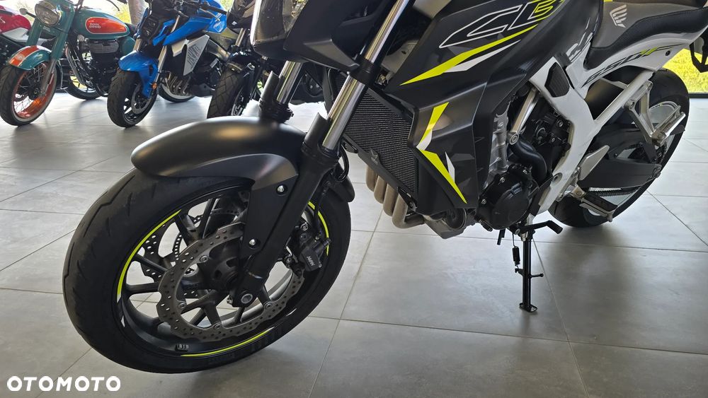 Honda CB - 5